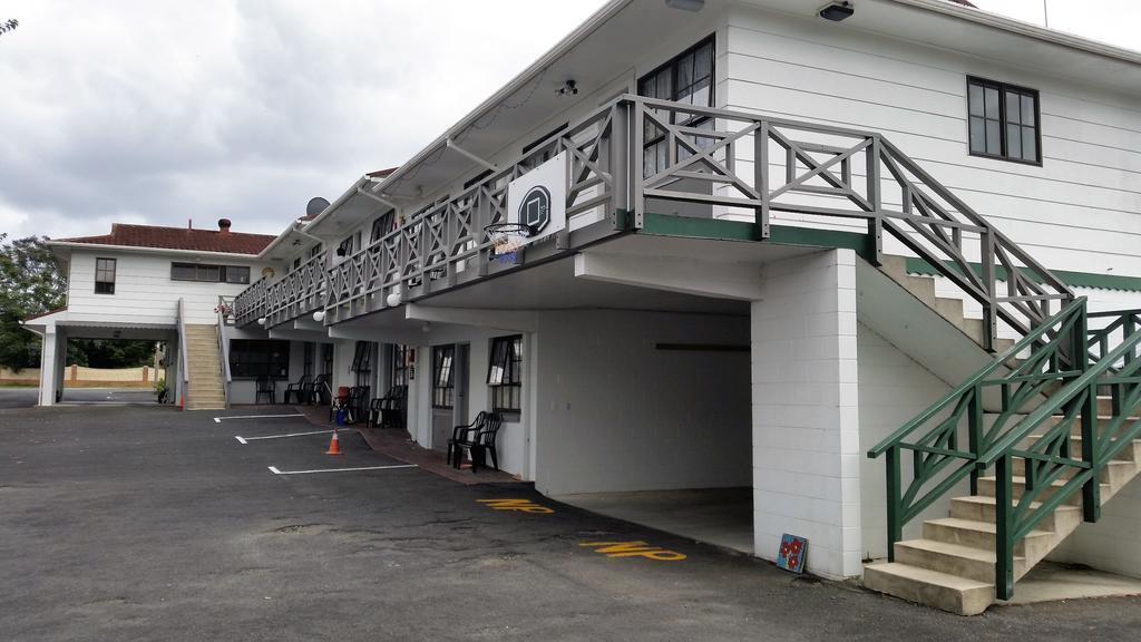 Stonehaven Motel Whangarei Extérieur photo
