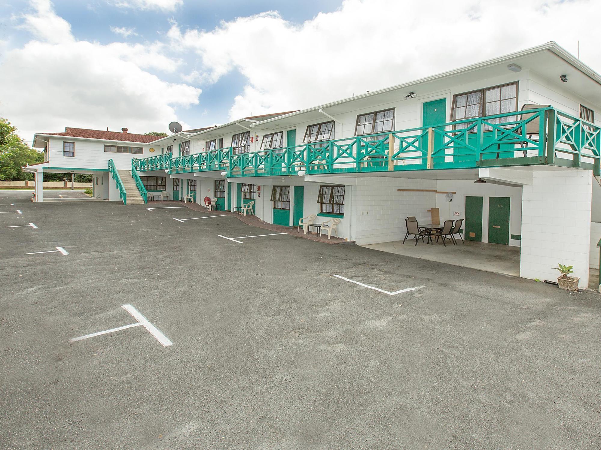 Stonehaven Motel Whangarei Extérieur photo